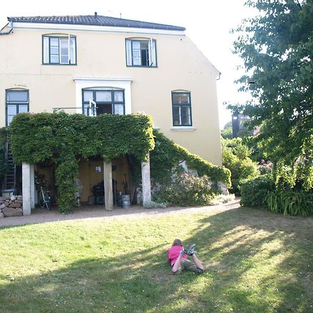Bed and Breakfast Danchelshus à Allinge-Sandvig Extérieur photo